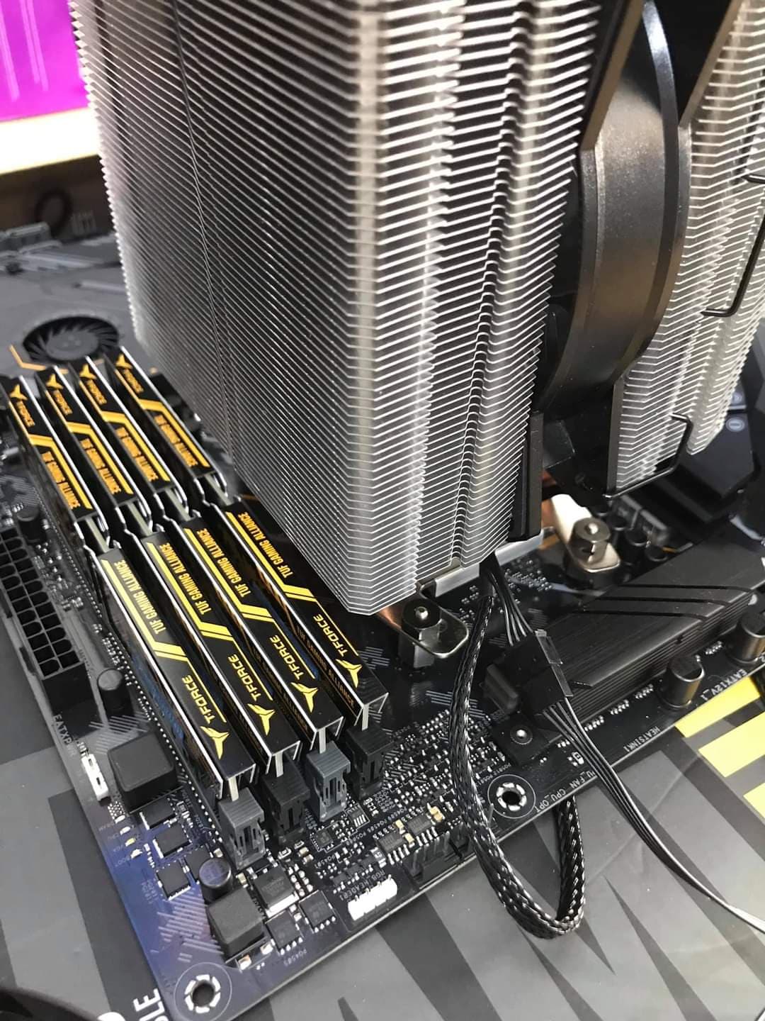 Ram T-Force Delta TUF RGB 32GB D4-3200